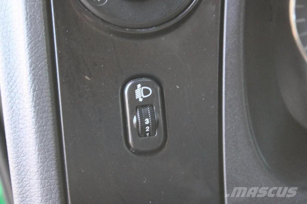 Mercedes-Benz Atego 1018 + EURO 5 Skåpbilar