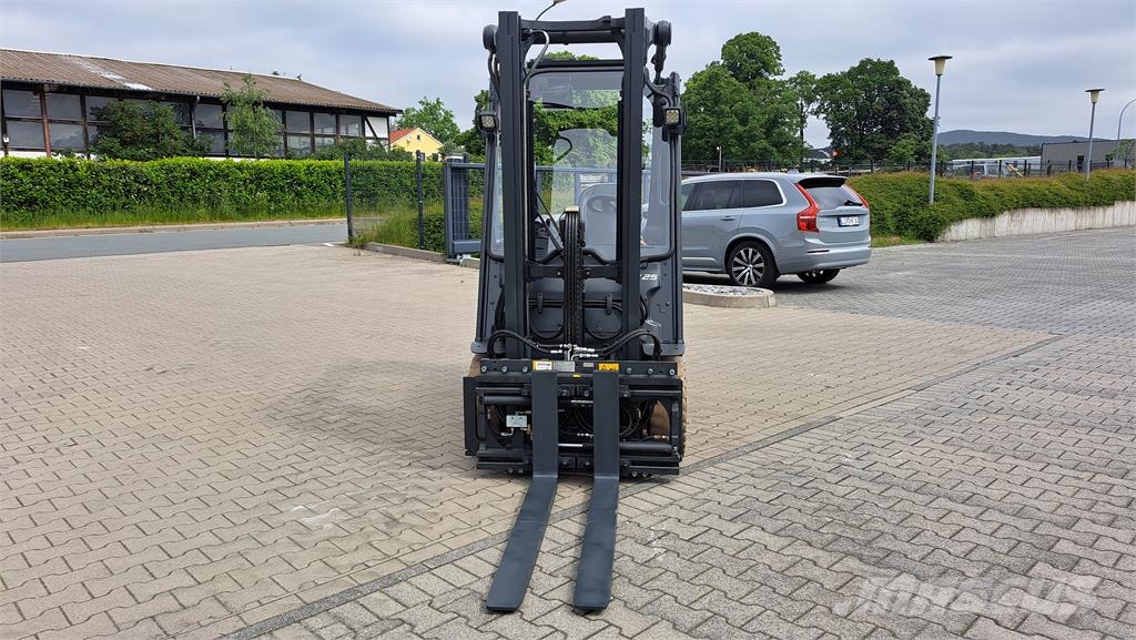 Linde E25-01 Електронавантажувачі