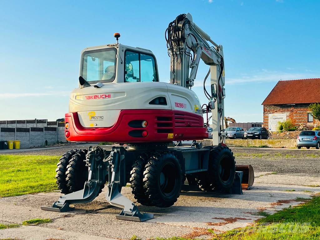 Takeuchi TB 295 W Lastik tekerli ekskavatörler