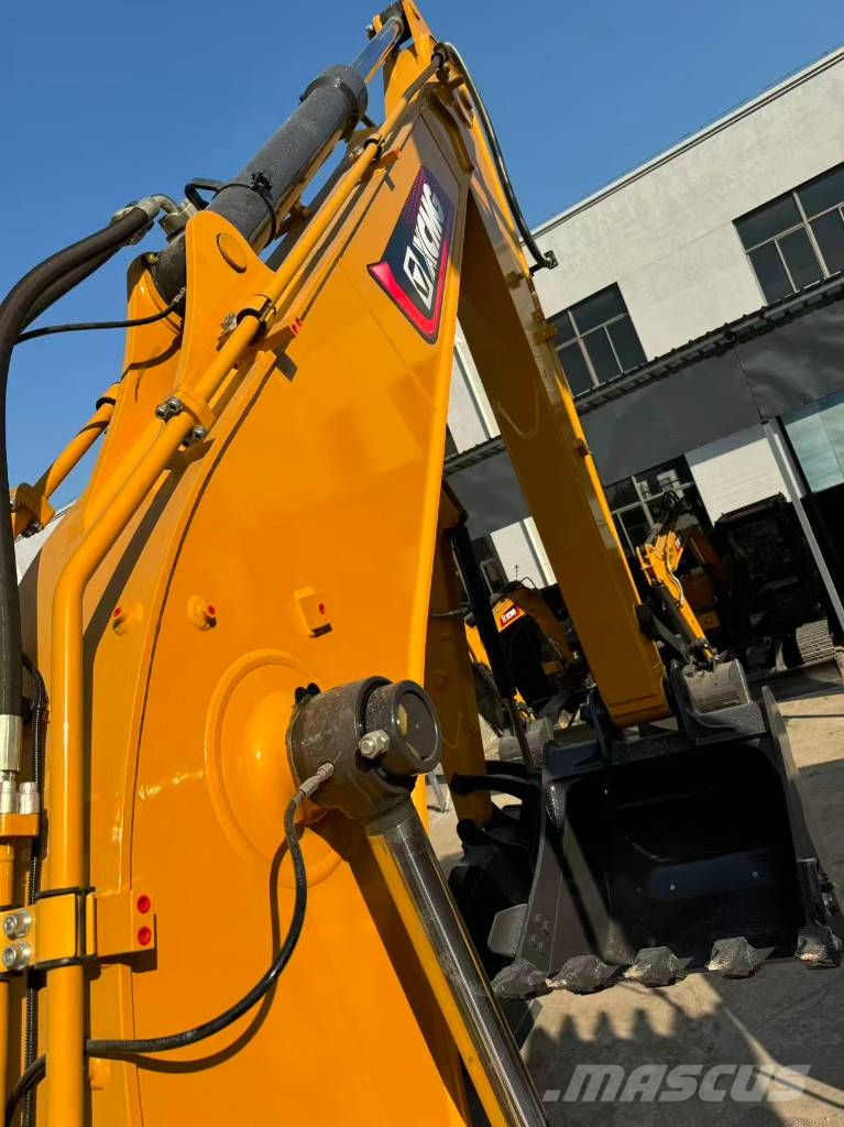 XCMG XE 135 GA Raupenbagger
