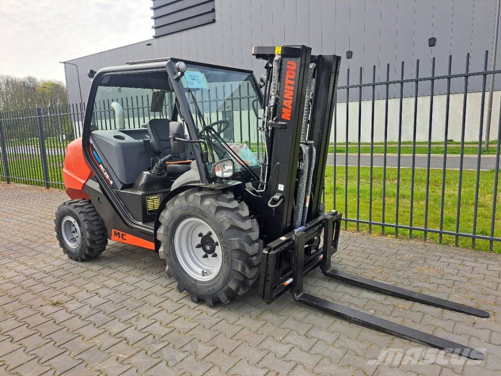 Manitou MC 25-4 Навантажувачі підвищеної прохідності