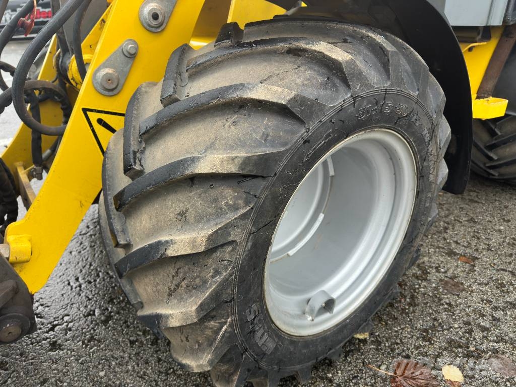 Wacker Neuson WL 20 لوادر صغيرة