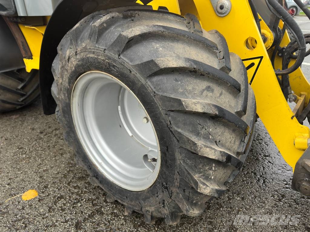 Wacker Neuson WL 20 لوادر صغيرة