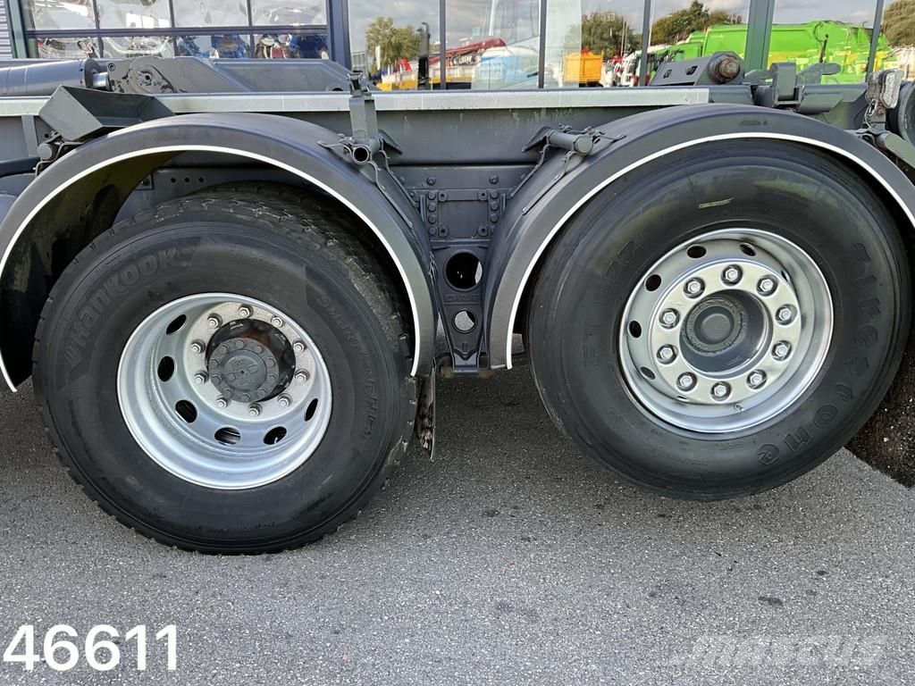 DAF FAN 75 CF 250 VDL haakarmsysteem شاحنات الرافعات الخطافية