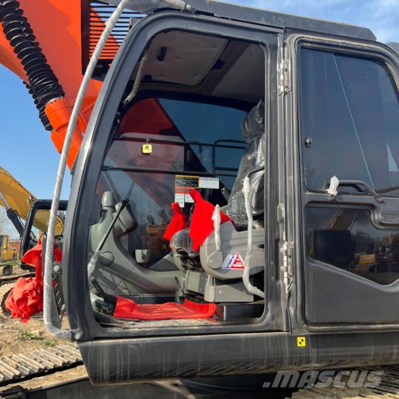 Hitachi ZX 240 Εκσκαφείς με ερπύστριες