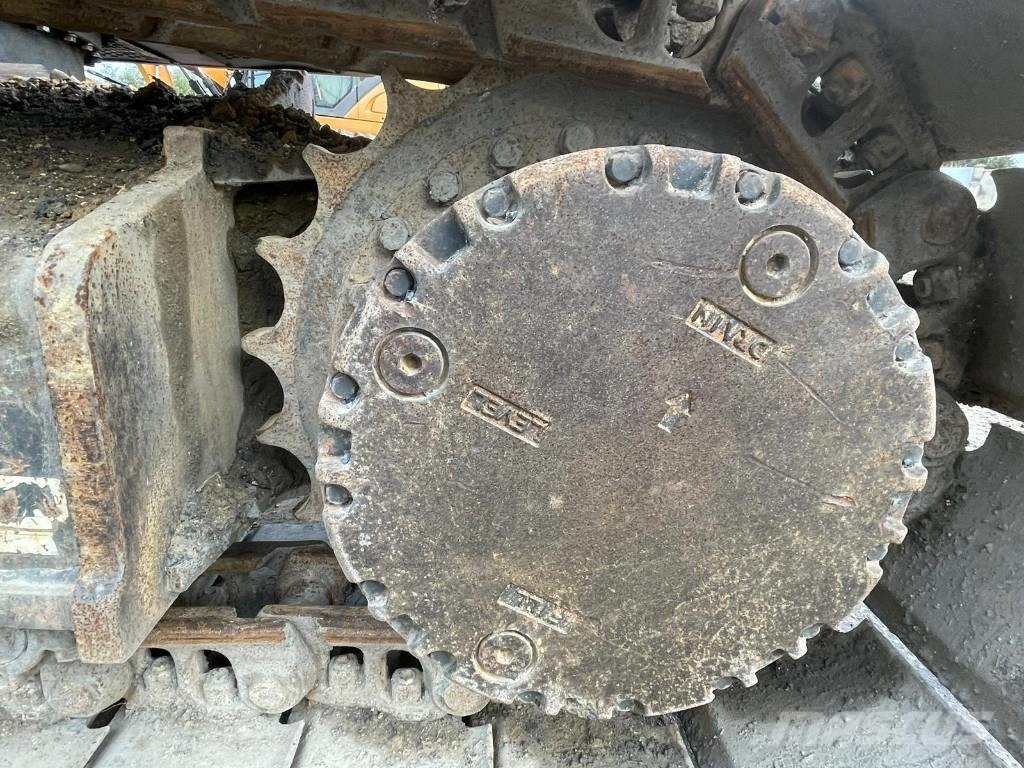 CASE CX 210 D Raupenbagger