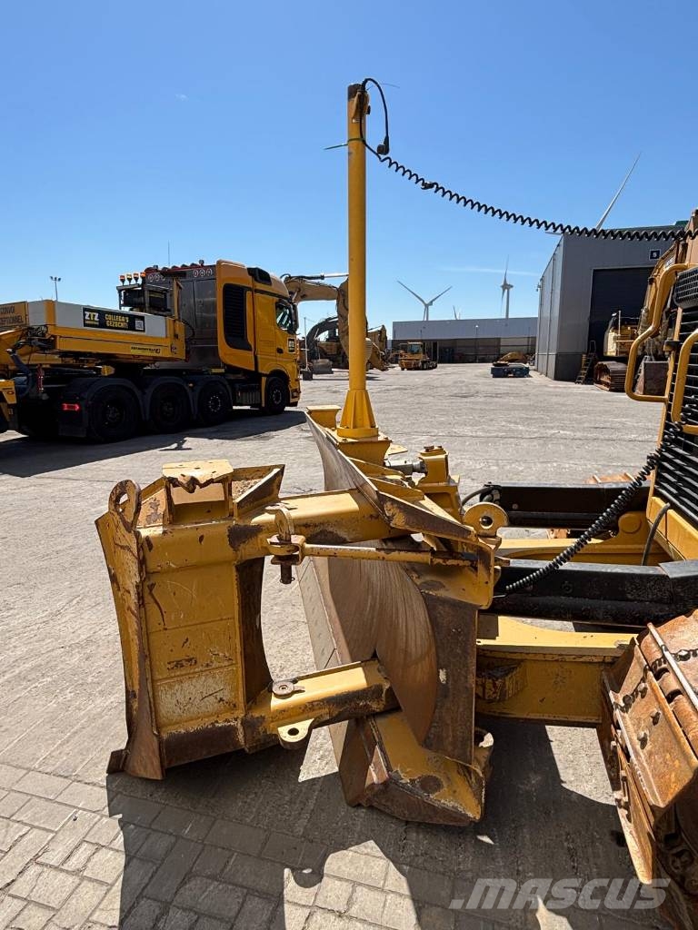 CAT D 6 N XL ( Foldable / VPAT Blade ) Buldozer sobre oruga