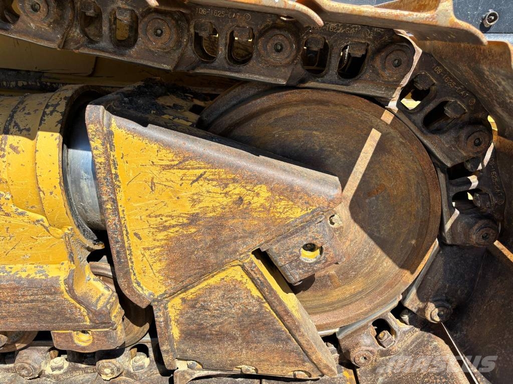 CAT D 6 N XL ( Foldable / VPAT Blade ) Buldozer sobre oruga