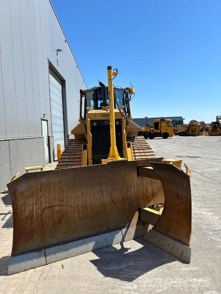 CAT D 6 N XL ( Foldable / VPAT Blade ) Buldozer sobre oruga
