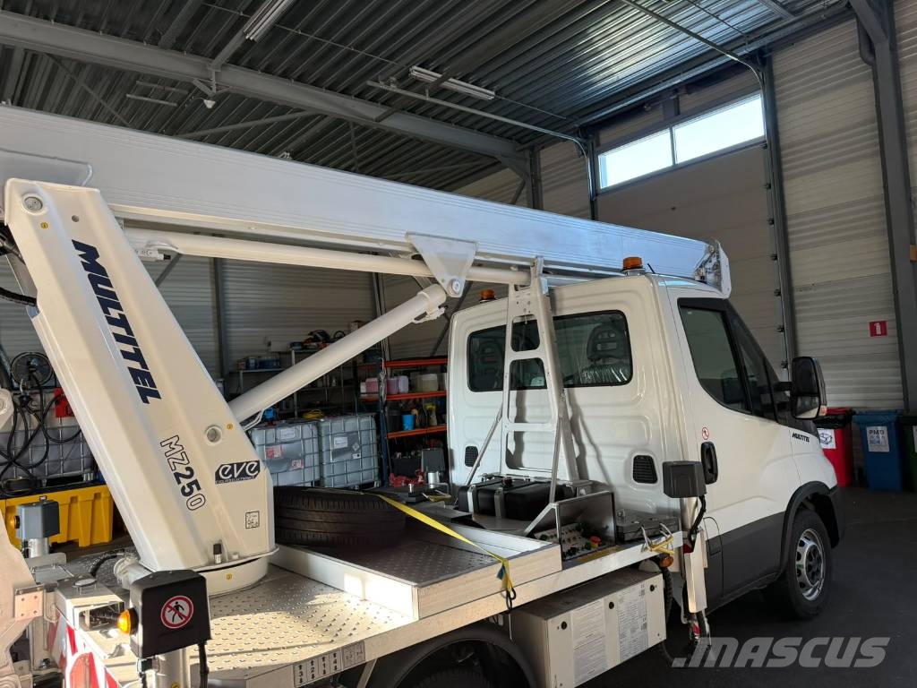 Multitel MZ250 Auto hoogwerkers