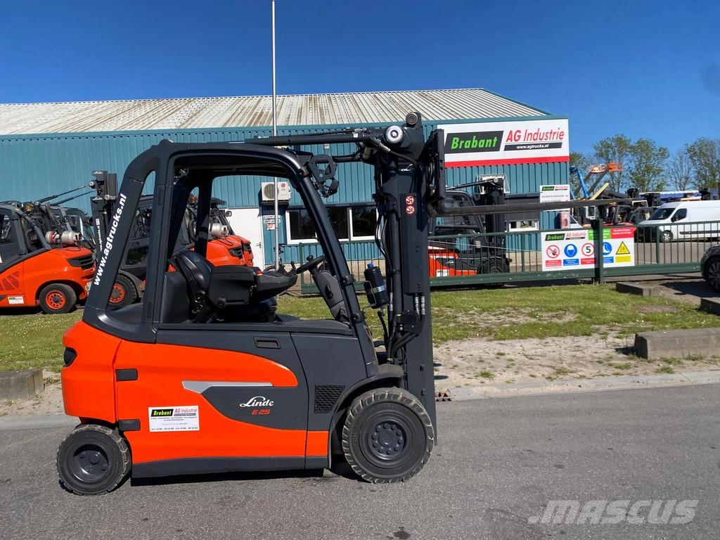Linde E25L-01 Electric forklifts