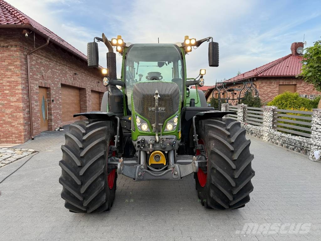 Fendt 718 Vario TMS Ciągniki rolnicze