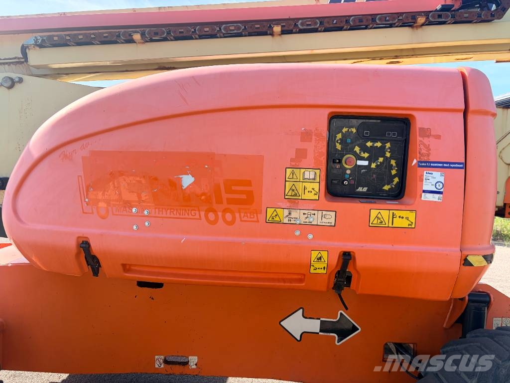 JLG 800 AJ Zglobne dvižne ploščadi