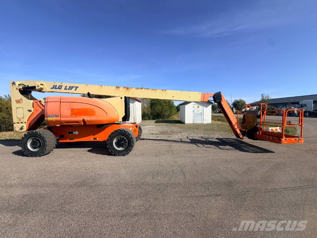 JLG 800 AJ Zglobne dvižne ploščadi