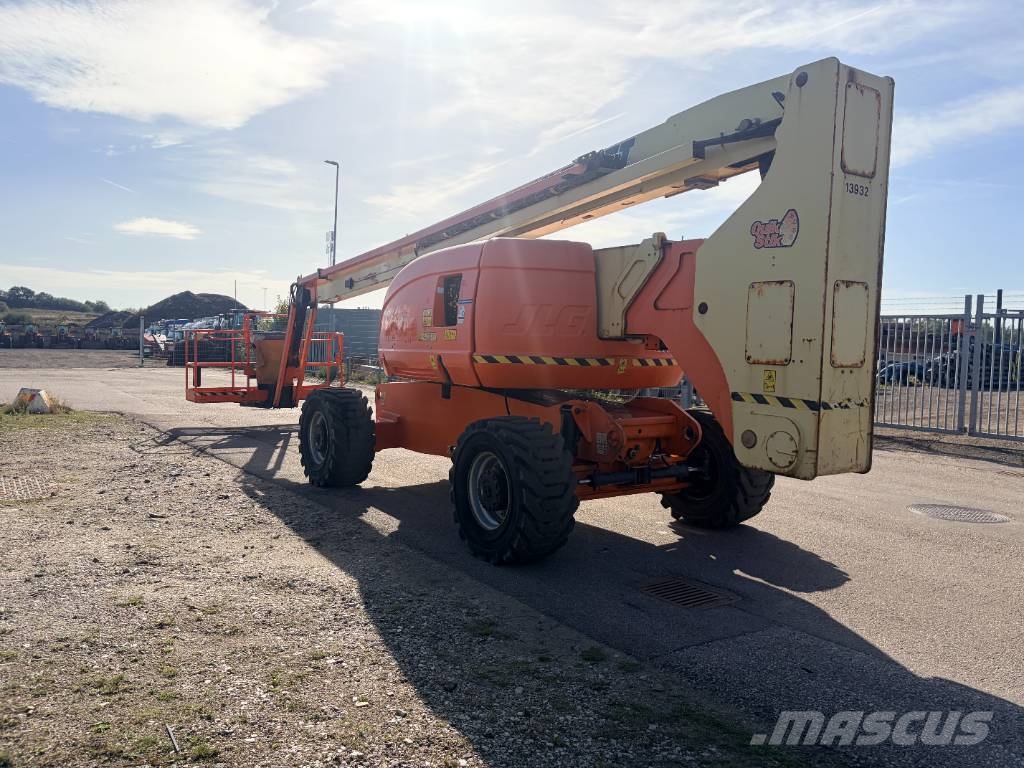 JLG 800 AJ Zglobne dvižne ploščadi