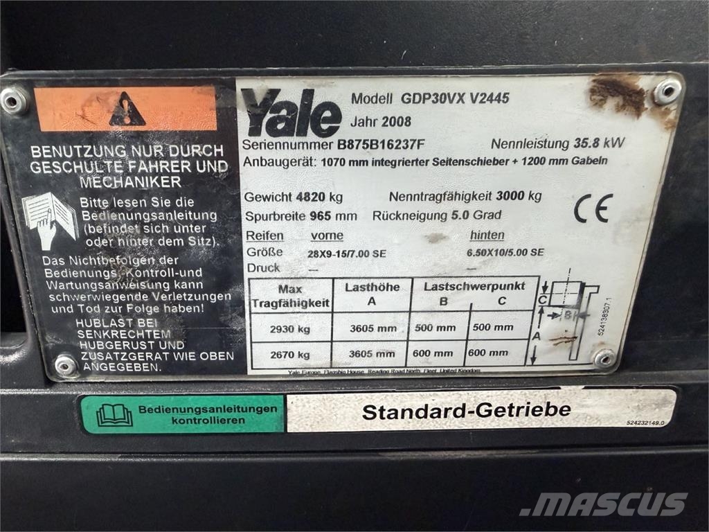 Yale GDP30VX Wózki Diesla