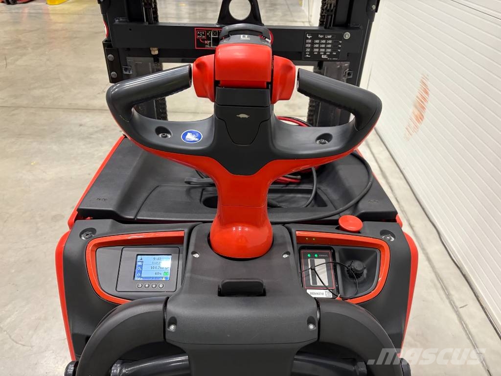Linde L 14 AP رافعة منخفضة المستوى ذات منصة