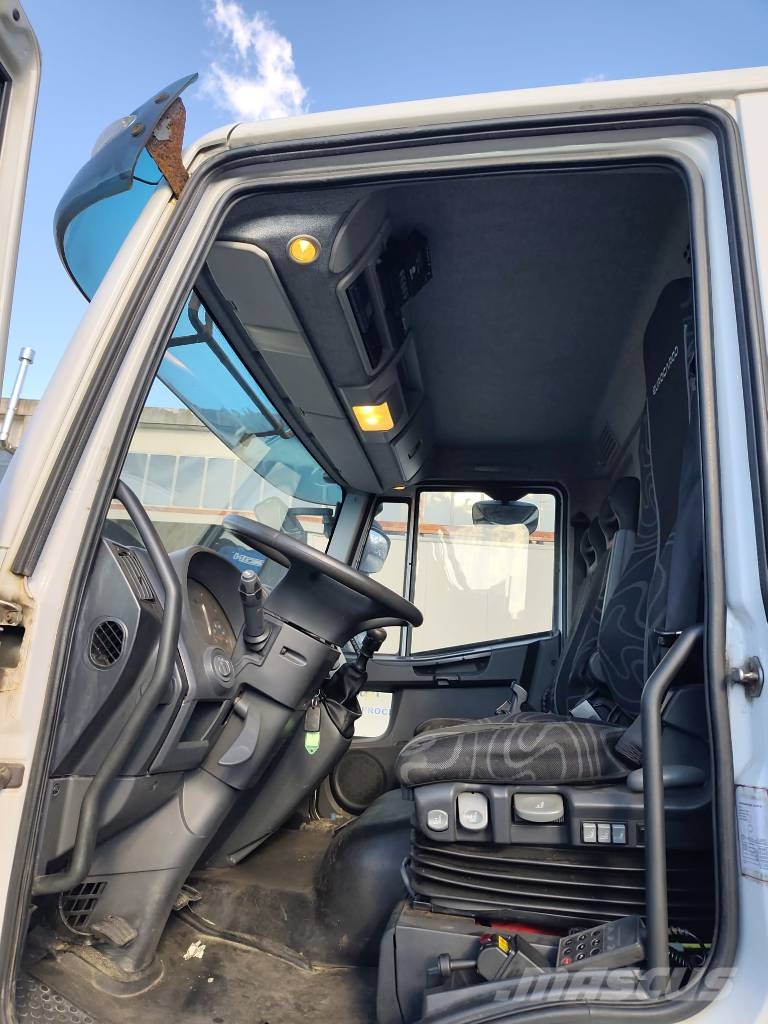 Iveco Eurocargo 180E32 Sora- ja kippiautot