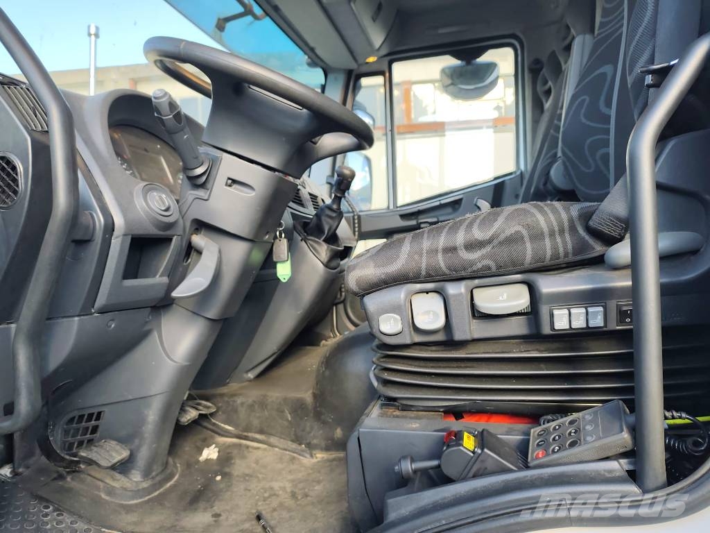 Iveco Eurocargo 180E32 Sora- ja kippiautot