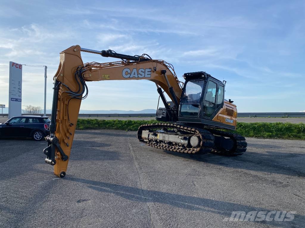 CASE CX 160E 1er Main Origine Française endommagée Верижен екскаватор