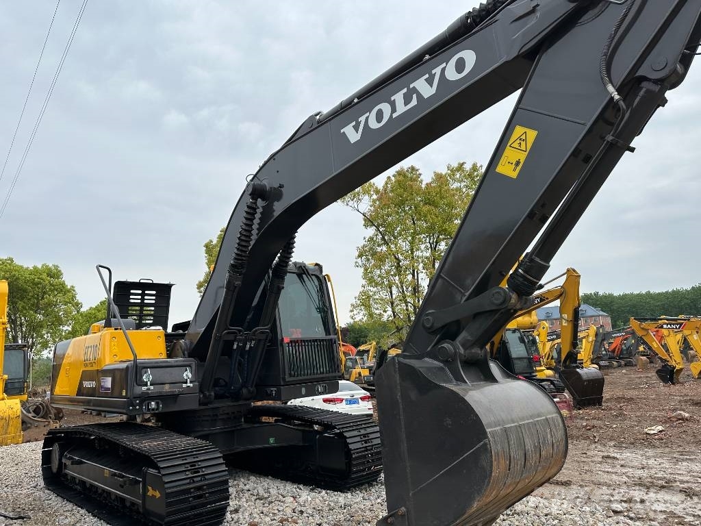 Volvo EC 210 Paletli ekskavatörler