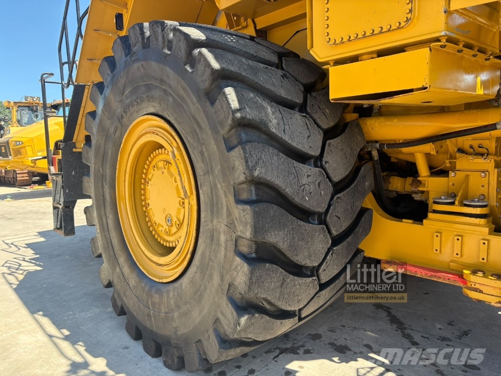 CAT 990K Φορτωτές με λάστιχα (Τροχοφόροι)