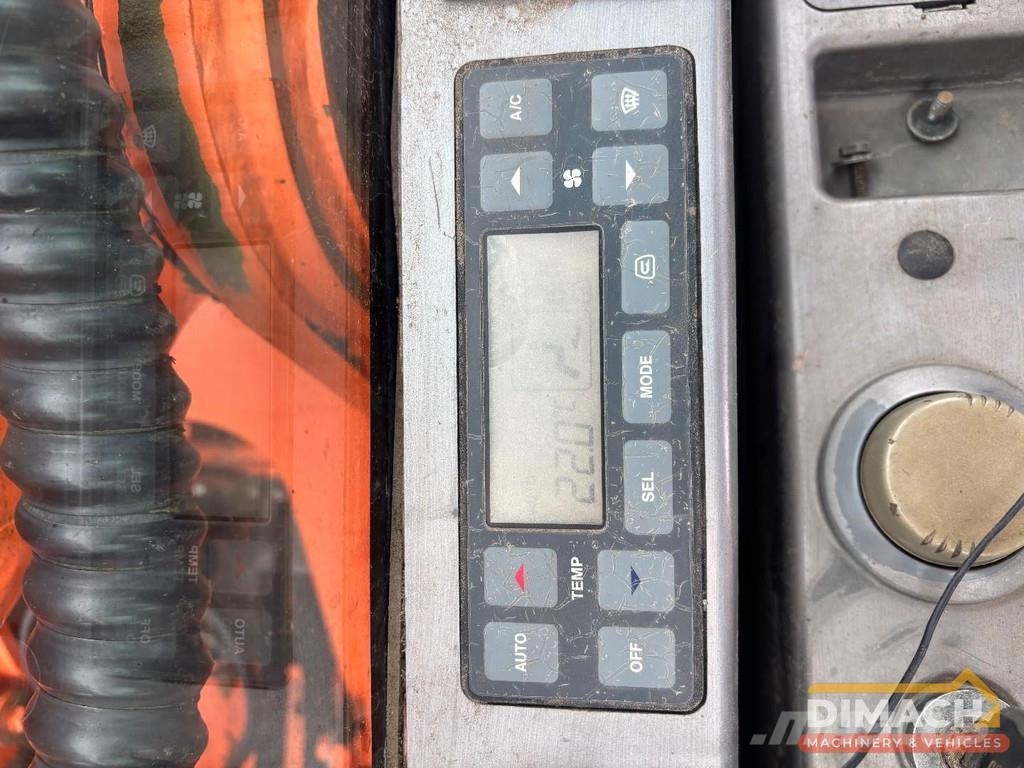 Doosan DX 180 LC Doosan 6-cylinder - mono boom - air cond Excavatoare speciale