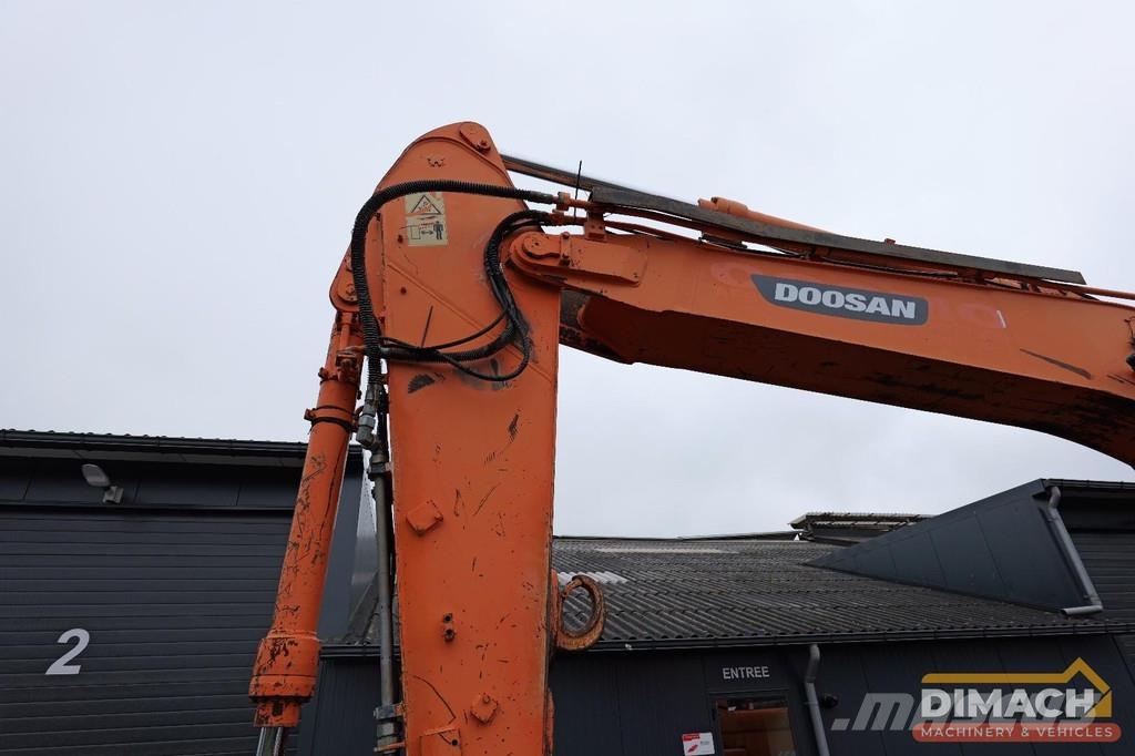 Doosan DX 180 LC Doosan 6-cylinder - mono boom - air cond Excavatoare speciale