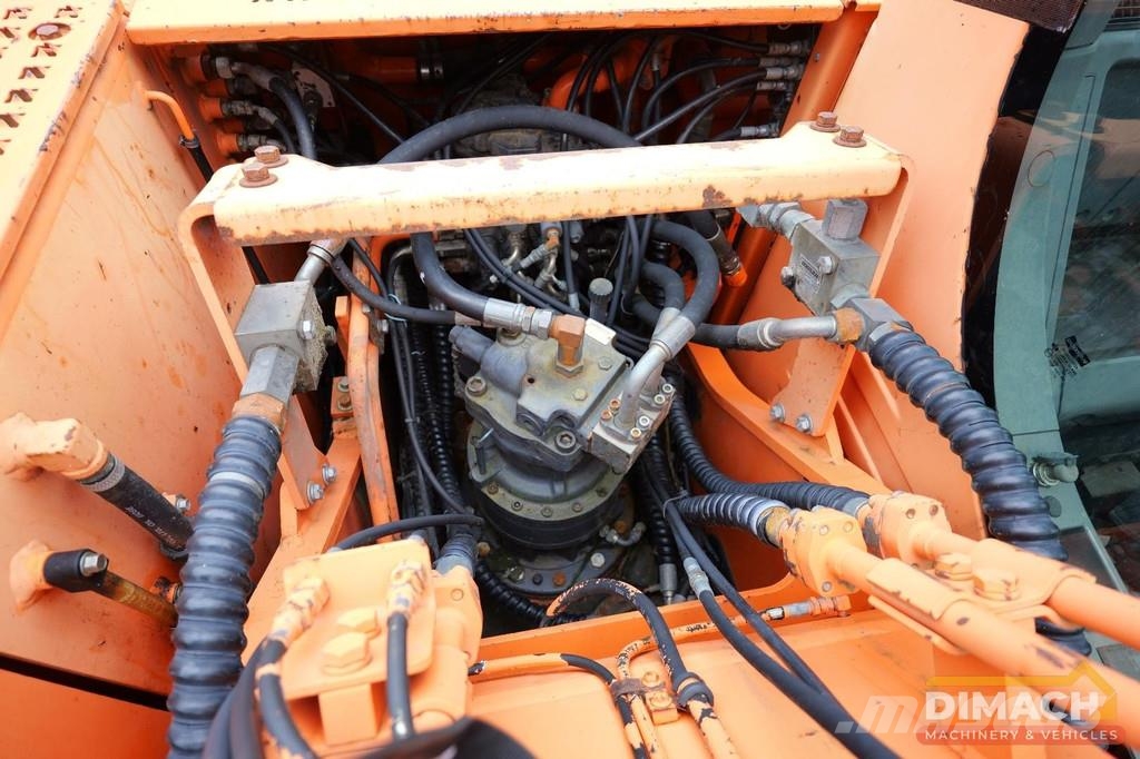 Doosan DX 180 LC Doosan 6-cylinder - mono boom - air cond Excavatoare speciale