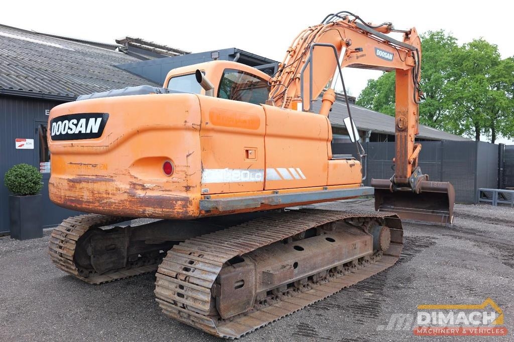 Doosan DX 180 LC Doosan 6-cylinder - mono boom - air cond Excavatoare speciale