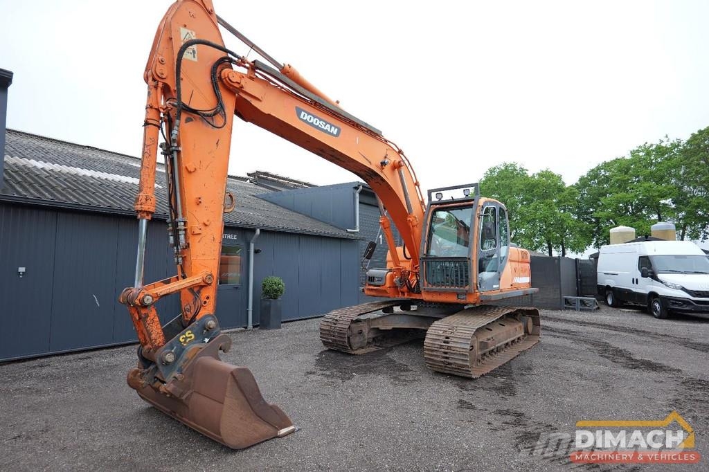 Doosan DX 180 LC Doosan 6-cylinder - mono boom - air cond Excavatoare speciale