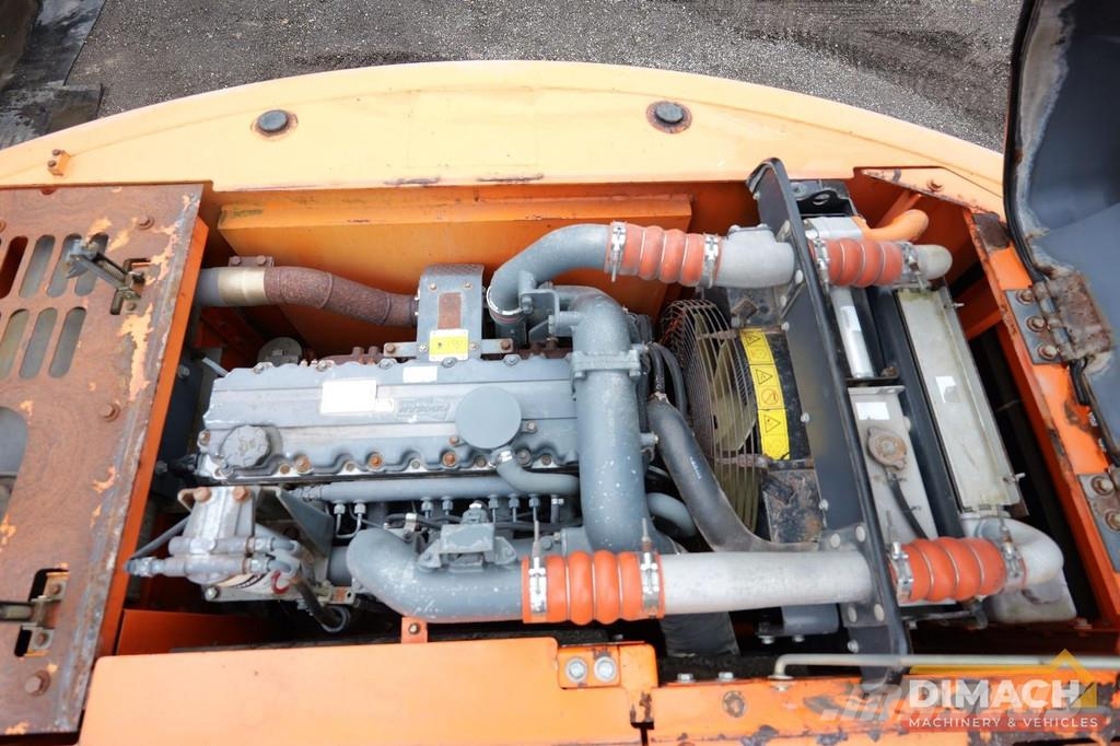 Doosan DX 180 LC Doosan 6-cylinder - mono boom - air cond Excavatoare speciale