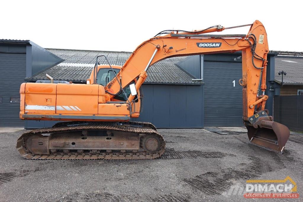 Doosan DX 180 LC Doosan 6-cylinder - mono boom - air cond Excavatoare speciale