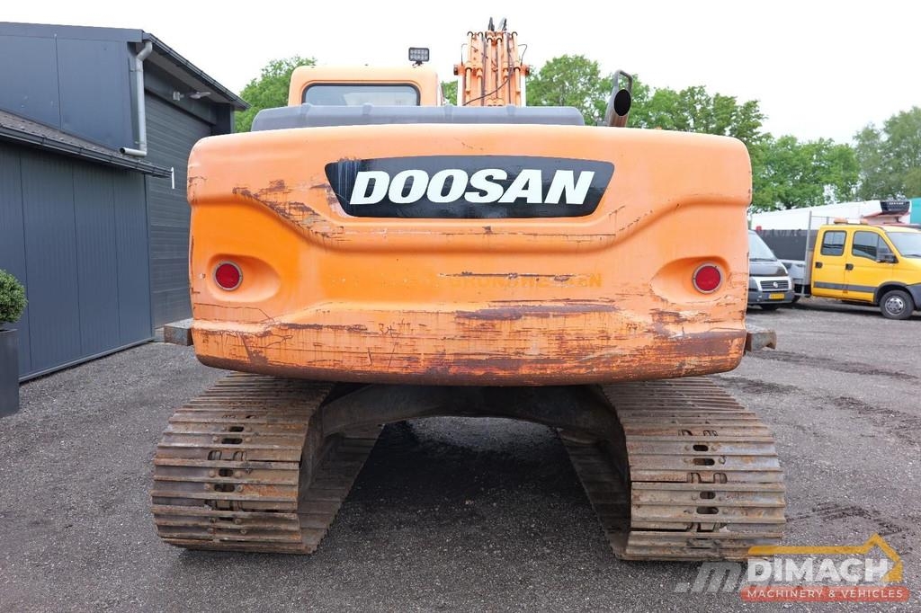Doosan DX 180 LC Doosan 6-cylinder - mono boom - air cond Excavatoare speciale