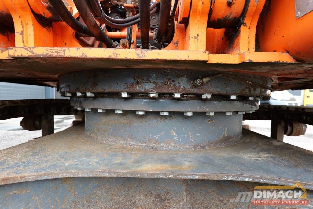 Doosan DX 180 LC Doosan 6-cylinder - mono boom - air cond Excavatoare speciale