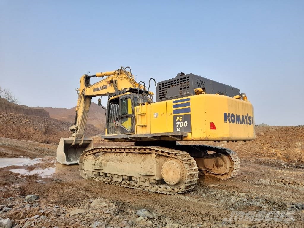 Komatsu PC700LC-11 Escavadeiras de esteiras