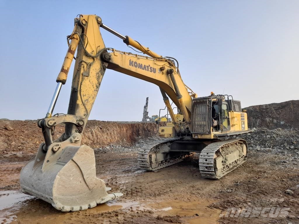 Komatsu PC700LC-11 Escavadeiras de esteiras