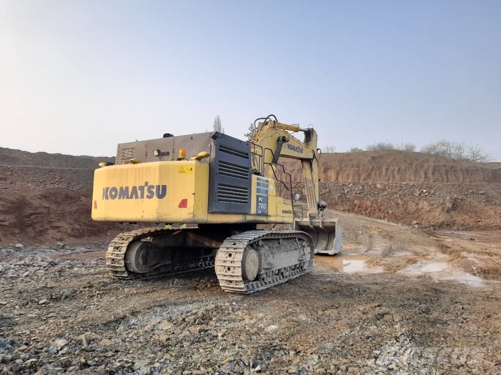 Komatsu PC700LC-11 Escavadeiras de esteiras