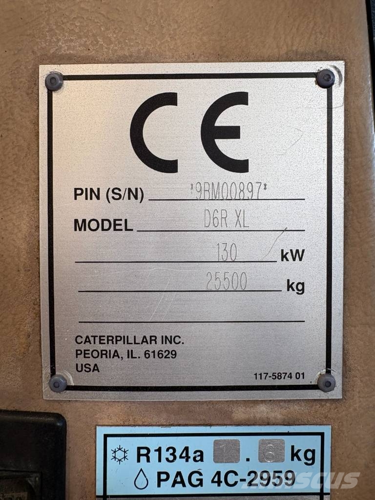 CAT D 6 R XL Pásové dozéry