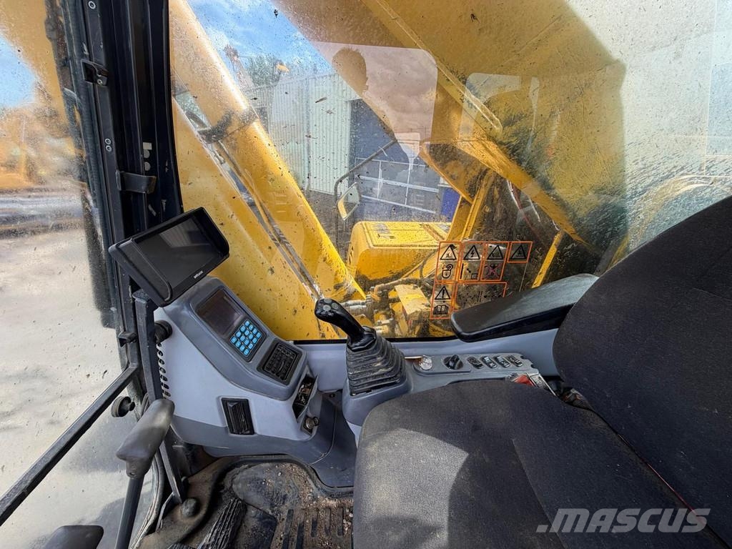 Komatsu PC800 LC-8 80 Ton - Rock Bucket - CE - Airconditio Гусеничні екскаватори