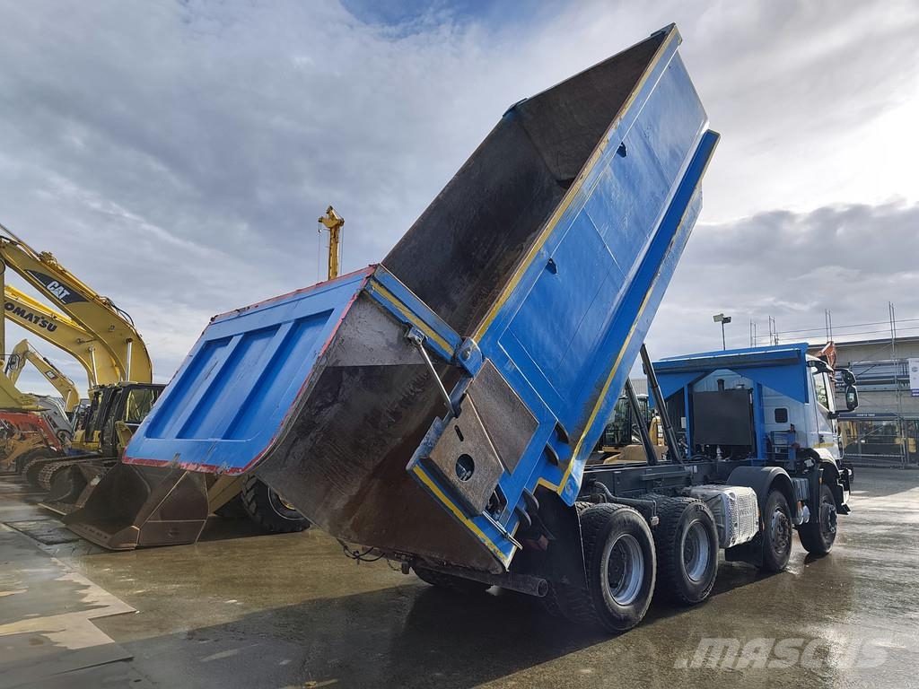 Iveco Trakker 500 8x4 kipper AD410T . Camion ribaltabili