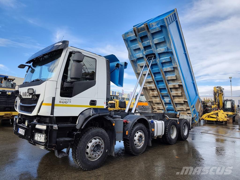 Iveco Trakker 500 8x4 kipper AD410T . Camion ribaltabili