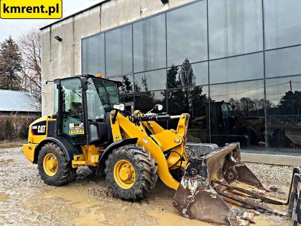 CAT 906 Ładowarki kołowe