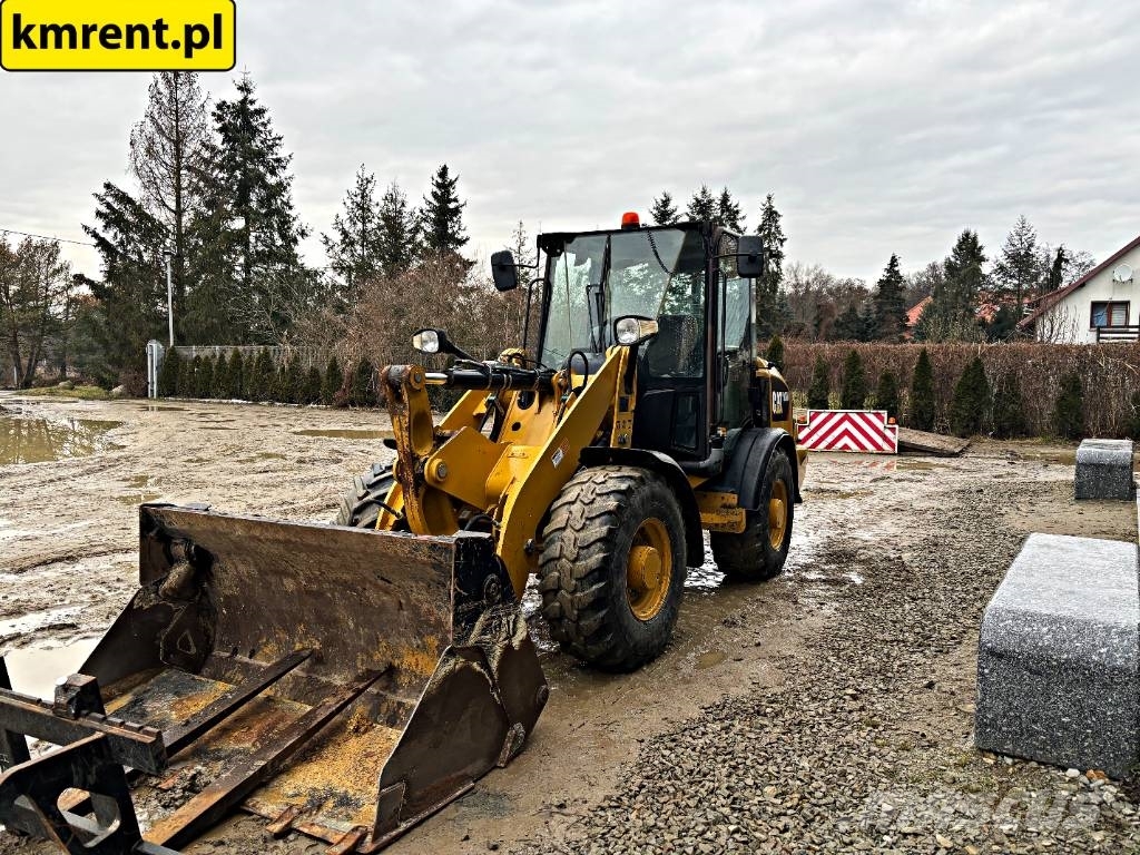 CAT 906 Ładowarki kołowe
