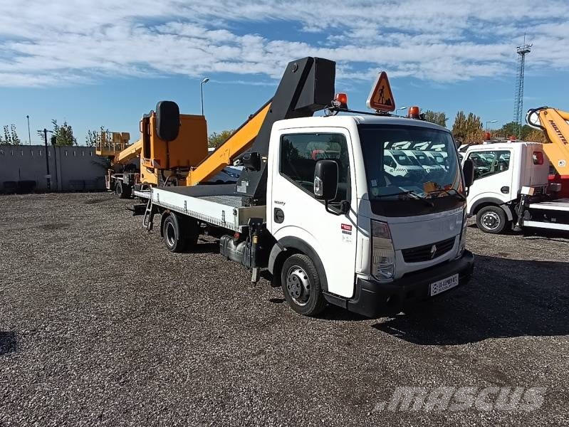 Renault Maxity Movex TLR16 - 16,2m, 230kg Auto korpe