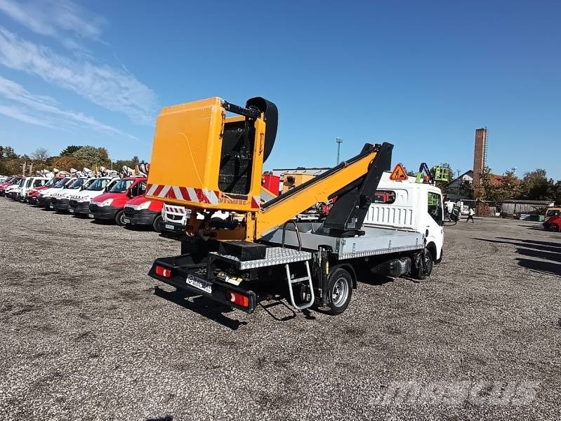 Renault Maxity Movex TLR16 - 16,2m, 230kg Auto korpe