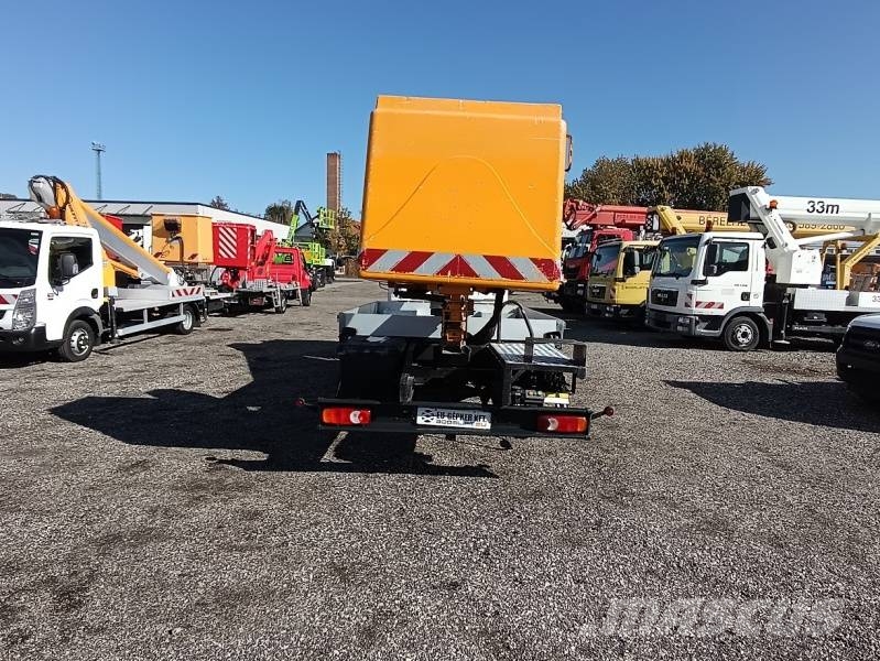 Renault Maxity Movex TLR16 - 16,2m, 230kg Auto korpe