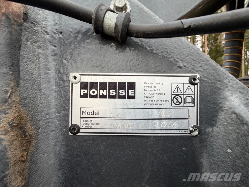 Ponsse FOX 8W Harvesteri Cosechadoras