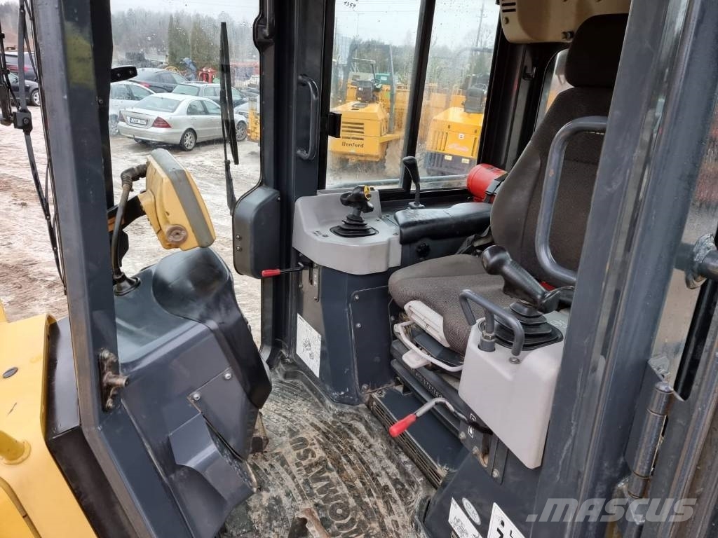 Komatsu D 61 PX-23 Buldooserid