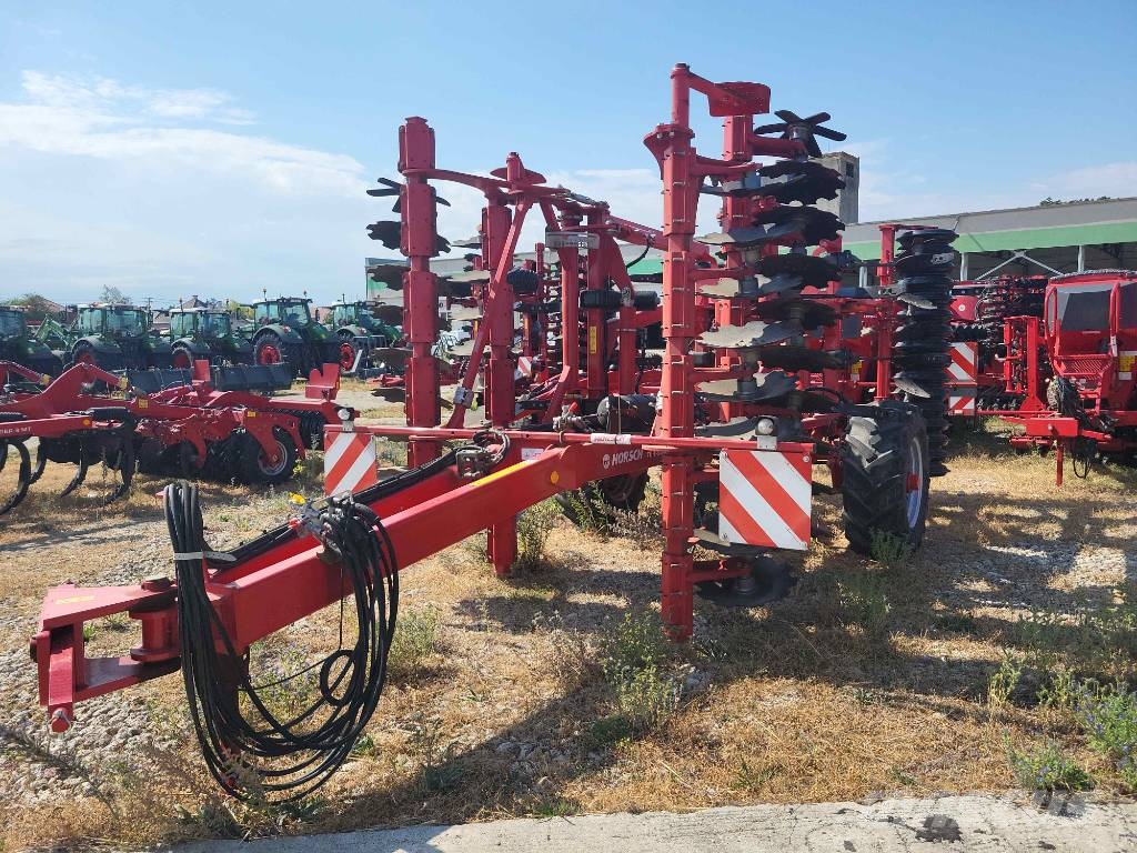 Horsch Terrano 4 MT Cultivatoren